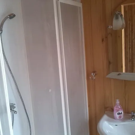 Villa Golden Sands Guest house